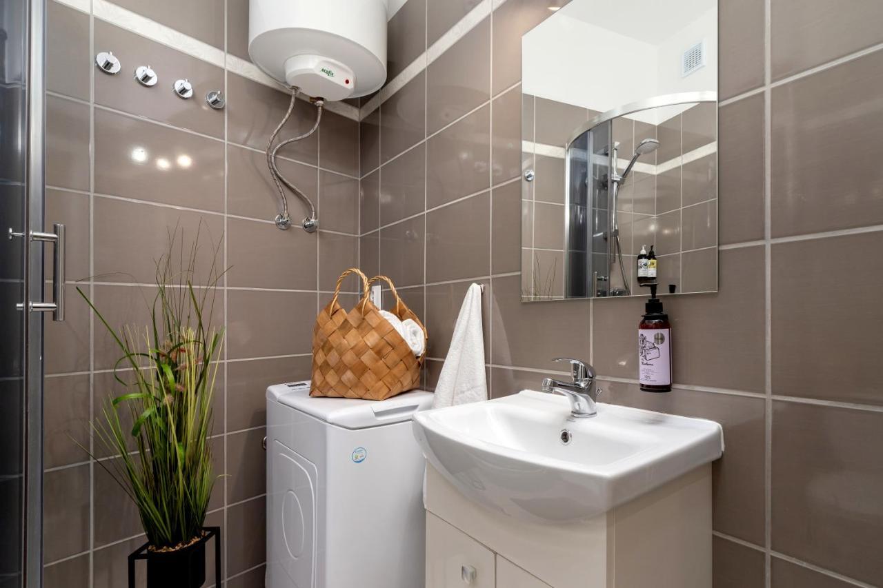 Wow Apartment By Cozyplace Krasków Εξωτερικό φωτογραφία